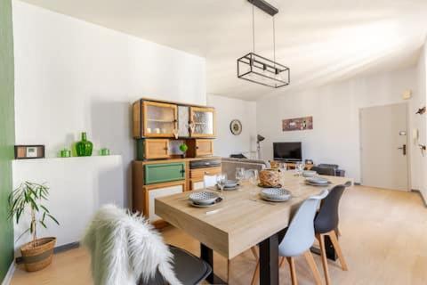 Maison De Ville Avec Garage Et Terrasse Лурд Экстерьер фото
